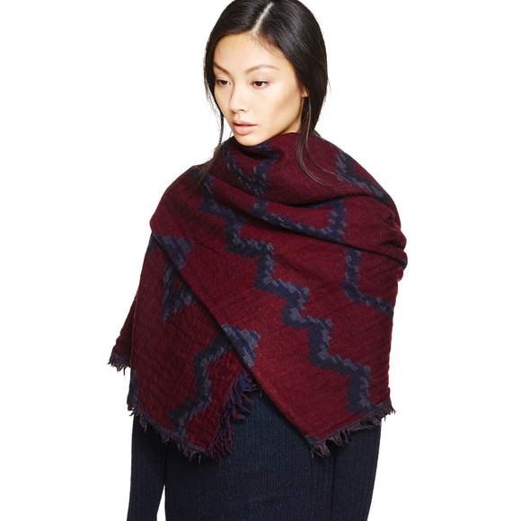 Wilfred Accessories - Aritzia Wilfred Diamond Mosaic Blanket Scarf